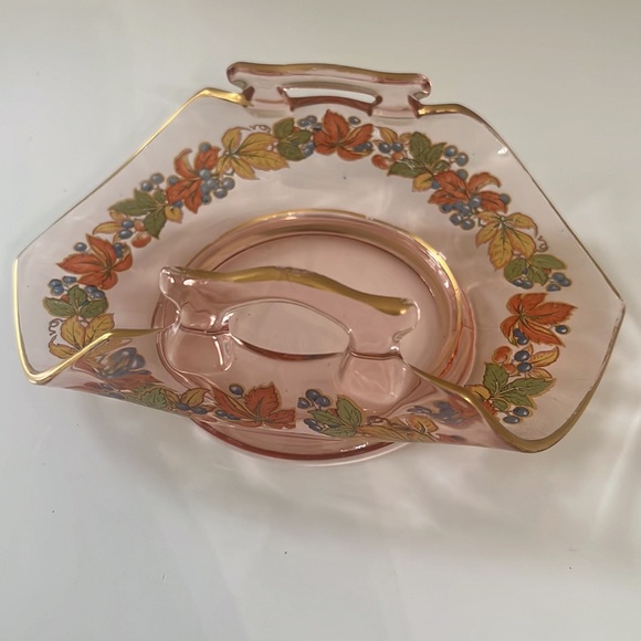 Heisey Folded Pink Autumn Design Dish with Handles - Picture 8 of 9
